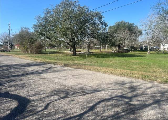 Property at 9561 County Road 509, Mathis, TX 78368