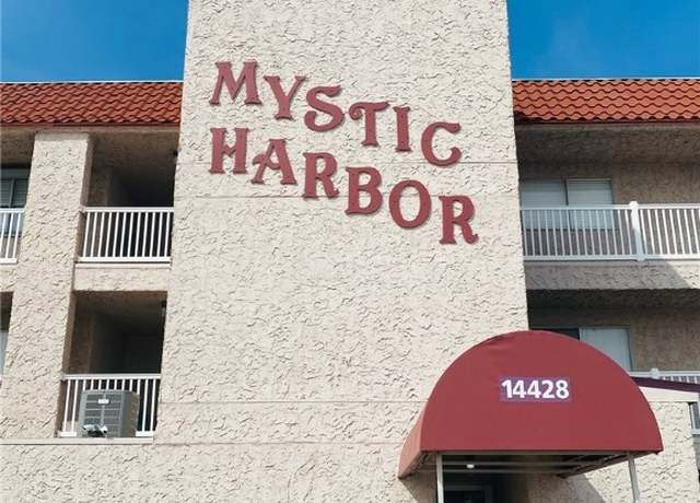 Property at 14428 Compass St #204, Corpus Christi, TX 78418, 1 bed, 1 bath