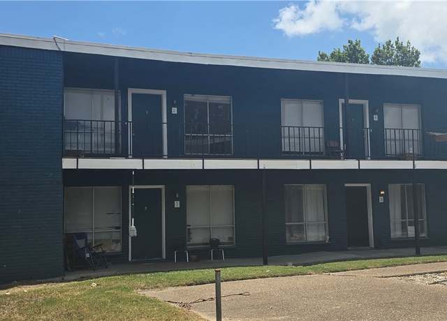 Property at 3233 S Staples St, Corpus Christi, TX 78411, 1 bed, 1 bath