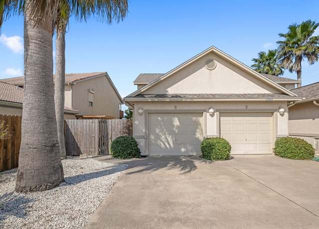 Property at 13922 Mingo Cay Ct, Corpus Christi, TX 78418, 3 beds, 3 baths