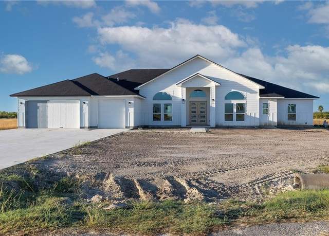 Property at 26 Northpointe, Rockport, TX 78382, 5 beds, 4.5 baths