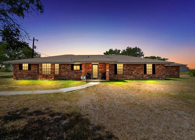 Property at 2192 Fm 2444, Corpus Christi, TX 78415, 5 beds, 2 baths