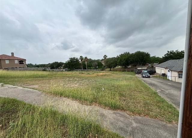 Property at 3821 Castle Valley Dr, Corpus Christi, TX 78410