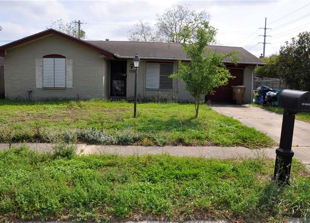 Property at 6325 Erskine Dr, Corpus Christi, TX 78412, 3 beds, 1 bath