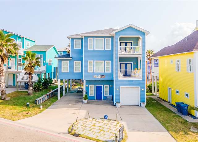 Property at 678 Anchor Dr, Port Aransas, TX 78373, 5 beds, 5 baths