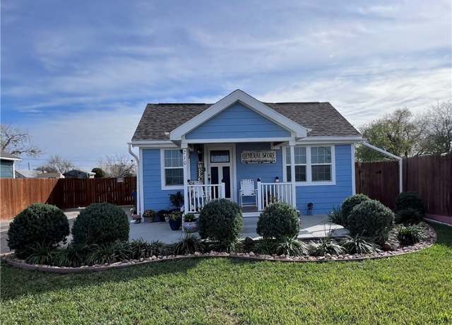 Property at 210 Swift St, Refugio, TX 78377, 2 beds, 1 bath