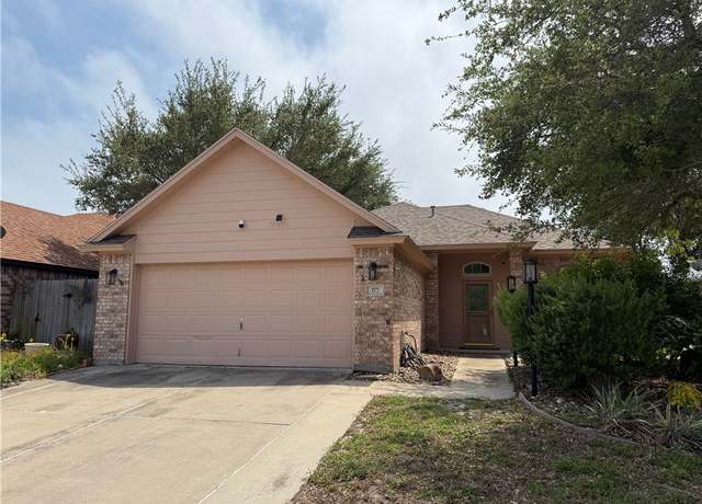 Property at 177 Whistlers Cv, Rockport, TX 78382, 3 beds, 2 baths