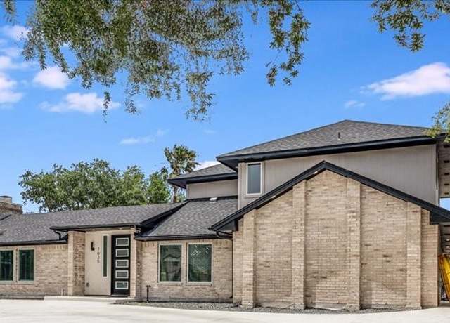 Property at 7025 Ashdown Dr, Corpus Christi, TX 78413, 4 beds, 4.5 baths