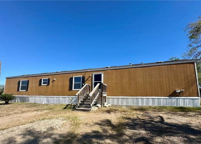 Property at 1708 Hill St, Three Rivers, TX 78071, 3 beds, 2 baths