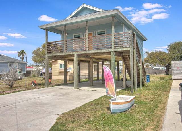 Property at 227 Brown St, Port Aransas, TX 78373, 2 beds, 2 baths