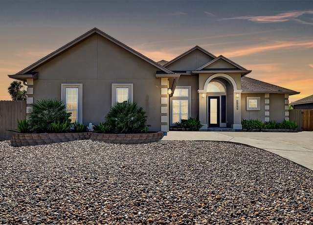 Property at 15134 Barataria Dr, Corpus Christi, TX 78418, 4 beds, 3 baths