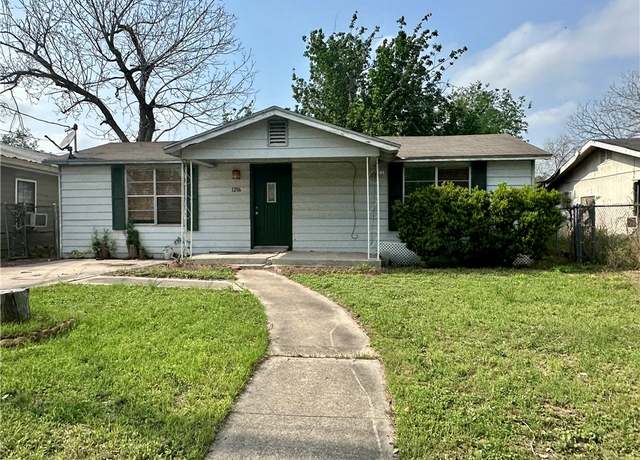 Property at 1206 W Powell St, Beeville, TX 78102, 2 beds, 1 bath