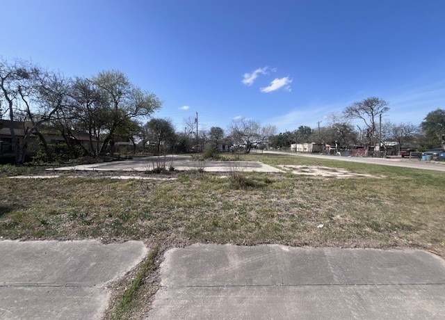 Property at 1002 S State Highway 359, Mathis, TX 78368