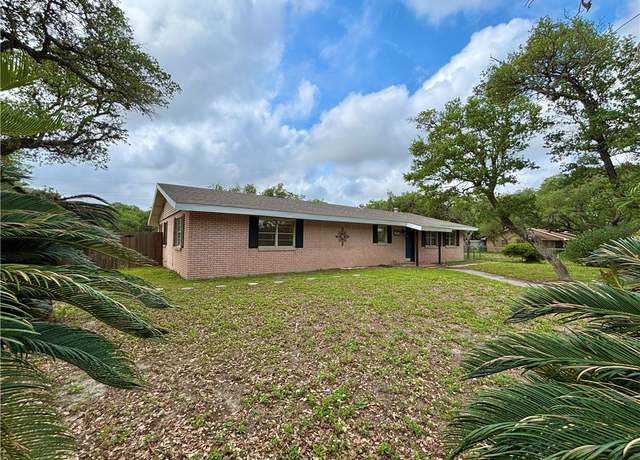 Property at 2551 Henrietta Pl, Ingleside, TX 78362, 3 beds, 3 baths