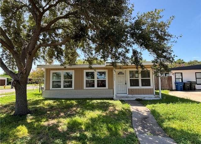 Property at 4342 Amherst Dr, Corpus Christi, TX 78412, 3 beds, 2 baths
