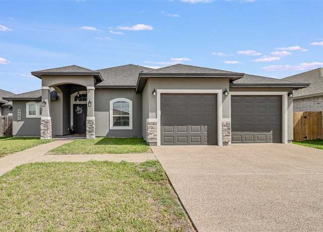 Property at 9426 Spanish Oak Dr, Corpus Christi, TX 78410, 4 beds, 3.5 baths
