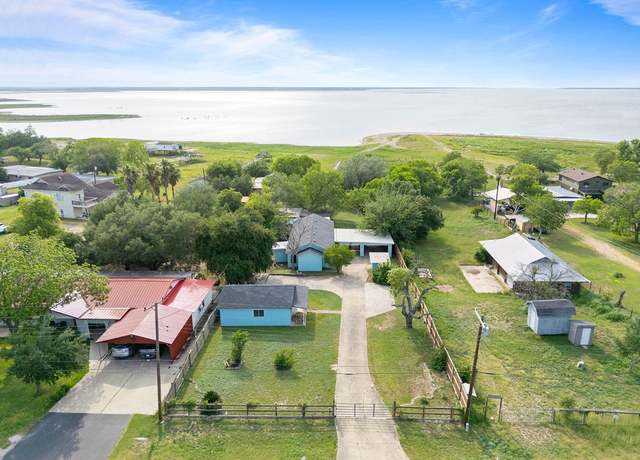 Property at 119 Century Dr, Mathis, TX 78368, 3 beds, 3 baths