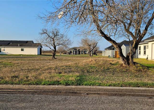 Property at 0 Wyoming St, Alice, TX 78332