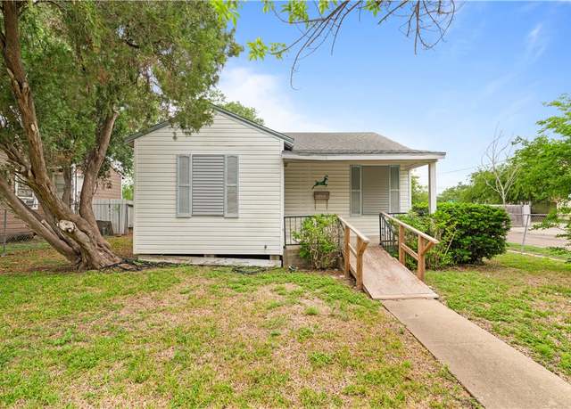 Property at 1802 Keys St, Corpus Christi, TX 78404, 3 beds, 1 bath