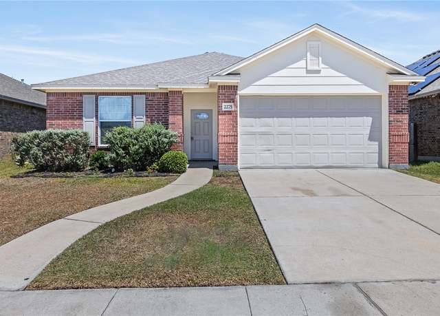 Property at 2275 Tallow Dr, Portland, TX 78374, 3 beds, 2 baths
