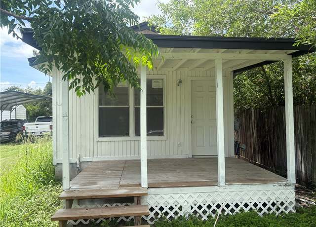 Property at 4915 Cynthia St, Corpus Christi, TX 78410, 3 beds, 1 bath