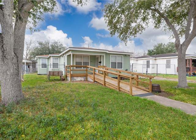 Property at 3953 Naples St, Corpus Christi, TX 78415, 3 beds, 2 baths