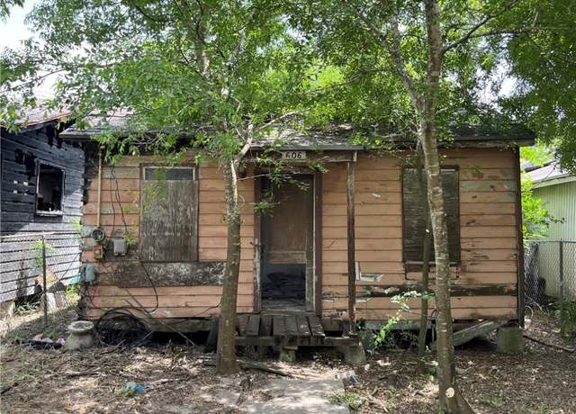 Property at 606 Nebraska St, Robstown, TX 78380