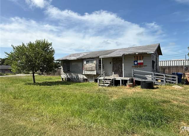 Property at 1237 Oberste St, Corpus Christi, TX 78418, 2 beds, 1 bath