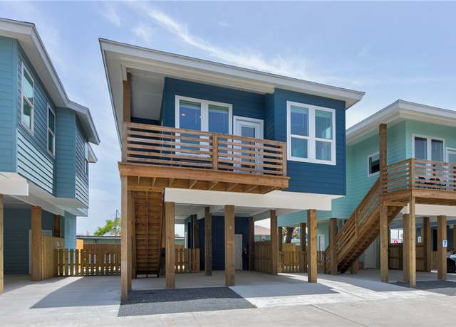 Property at 1624 S Eleventh St #8, Port Aransas, TX 78373, 3 beds, 2.5 baths