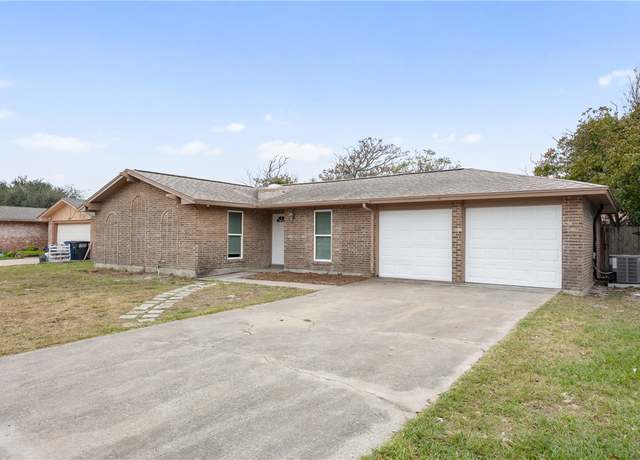 Property at 425 Antares Dr, Corpus Christi, TX 78418, 3 beds, 2 baths