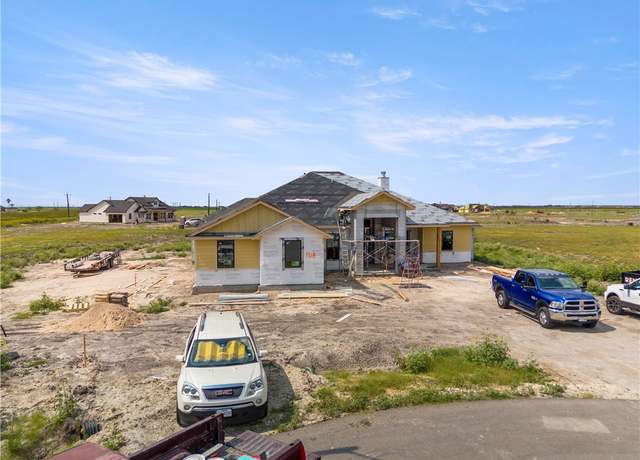Property at 1518 Fenner Ranch Dr, Corpus Christi, TX 78415, 4 beds, 3.5 baths