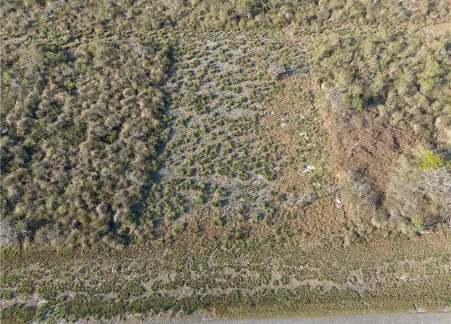 Property at 408 Forest Oak, Rockport, TX 78382