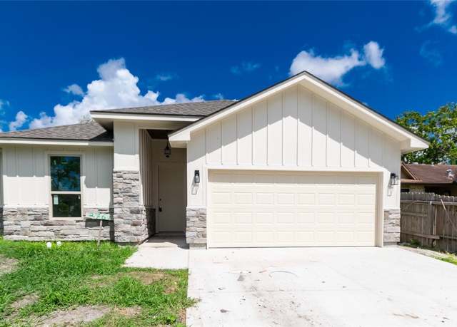 Property at 2761 Camargo Dr, Corpus Christi, TX 78415, 3 beds, 2 baths
