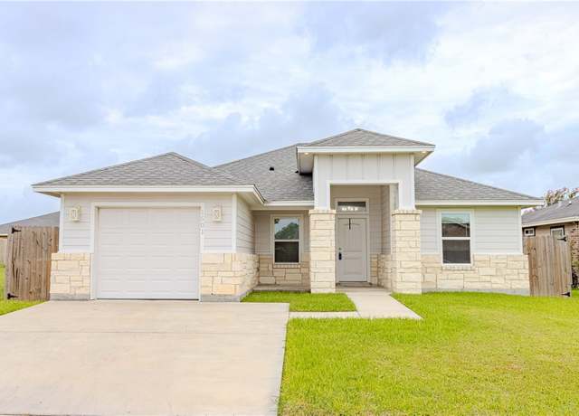 Property at 1501 Days End Dr, Corpus Christi, TX 78417, 3 beds, 2 baths