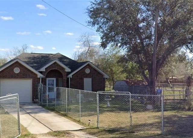 Property at 509 S Benavides St, San Diego, TX 78384, 2 beds, 2 baths
