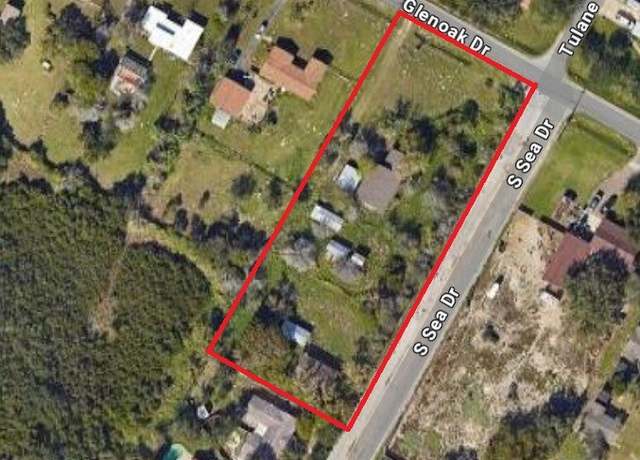 Property at 349 Glenoak Dr, Corpus Christi, TX 78418, 7 beds, 2 baths