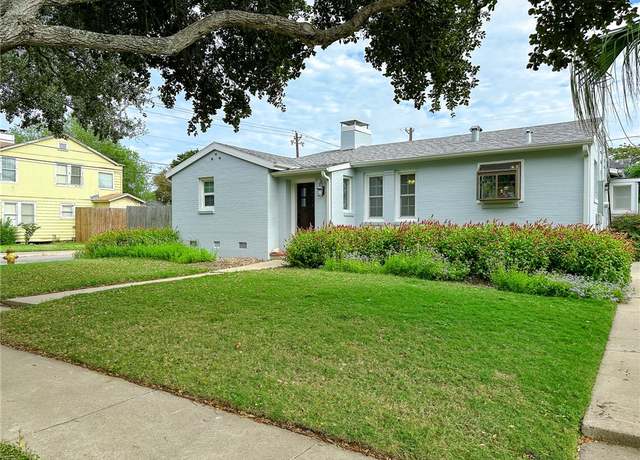 Property at 401 Southern St, Corpus Christi, TX 78404, 3 beds, 2 baths