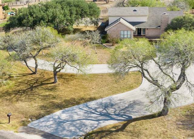 Property at 4146 Bobwhite, Robstown, TX 78380, 5 beds, 3 baths