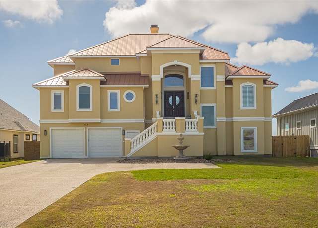 Property at 32 Southpointe, Rockport, TX 78382, 5 beds, 3.5 baths