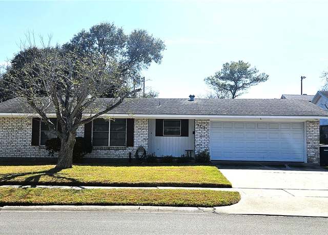 Property at 3713 Bentwood, Corpus Christi, TX 78415, 3 beds, 2 baths