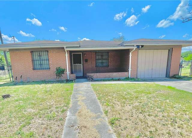 Property at 419 Washington Ave, Robstown, TX 78380, 3 beds, 1.5 baths
