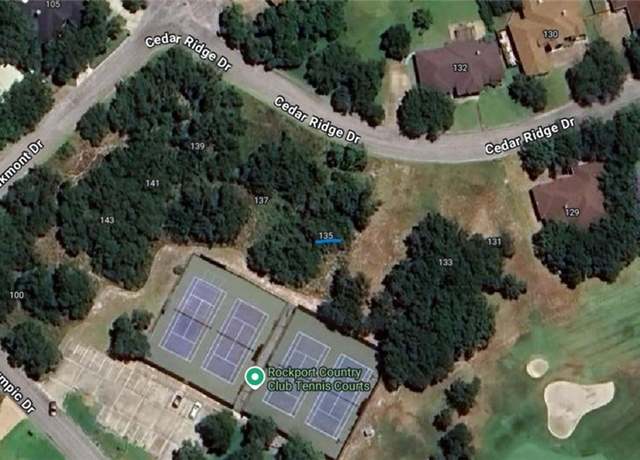 Property at 135 Cedar Ridge Dr, Rockport, TX 78382
