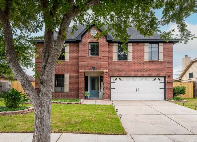 Property at 5025 Queens Ct, Corpus Christi, TX 78413, 4 beds, 2.5 baths