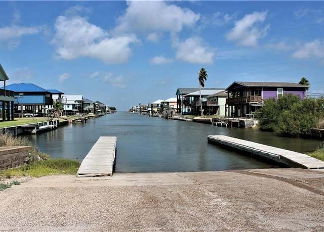 Property at 101 Belaire Dr, Rockport, TX 78382