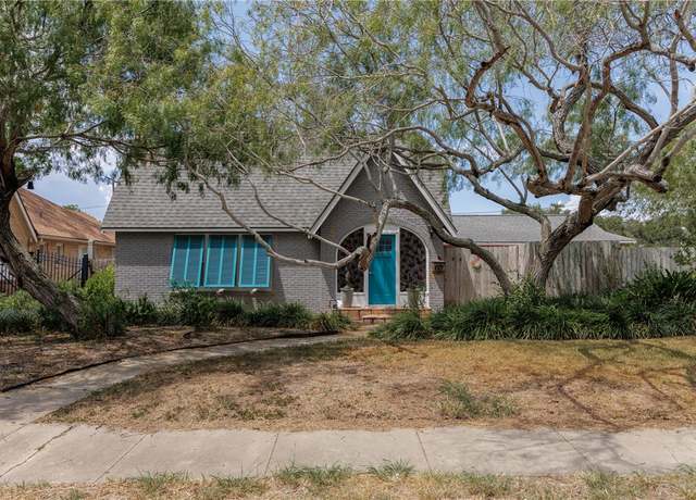 Property at 306 Atlantic St, Corpus Christi, TX 78404, 2 beds, 2 baths