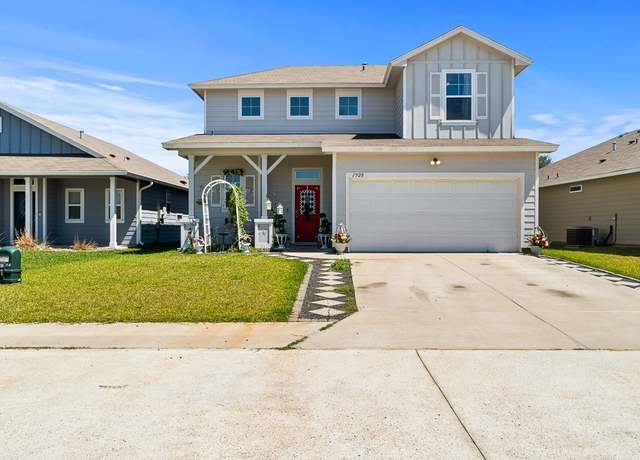 Property at 1928 Estes Flats Dr, Aransas Pass, TX 78336, 4 beds, 2.5 baths