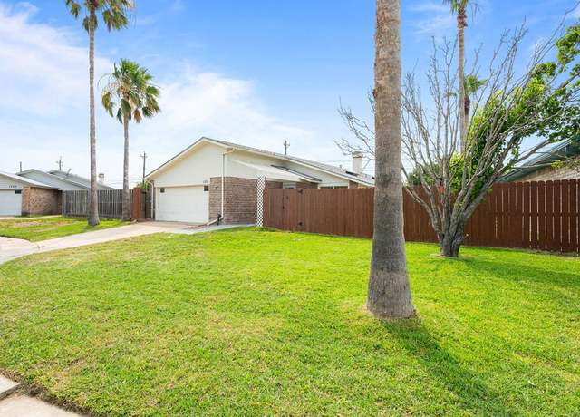 Property at 1326 Harbor Village Dr, Corpus Christi, TX 78412, 3 beds, 2 baths