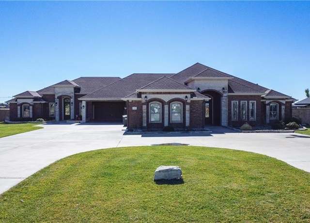 Property at 3725 Amanda, Robstown, TX 78380, 5 beds, 4.5 baths