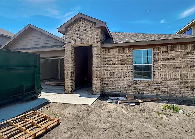 Property at 10321 Stone Creek Dr, Corpus Christi, TX 78410, 4 beds, 2 baths