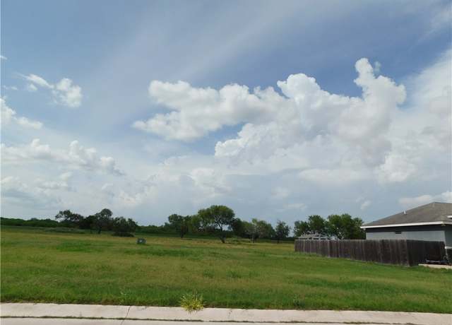 Property at n/a Montana St, Alice, TX 78332